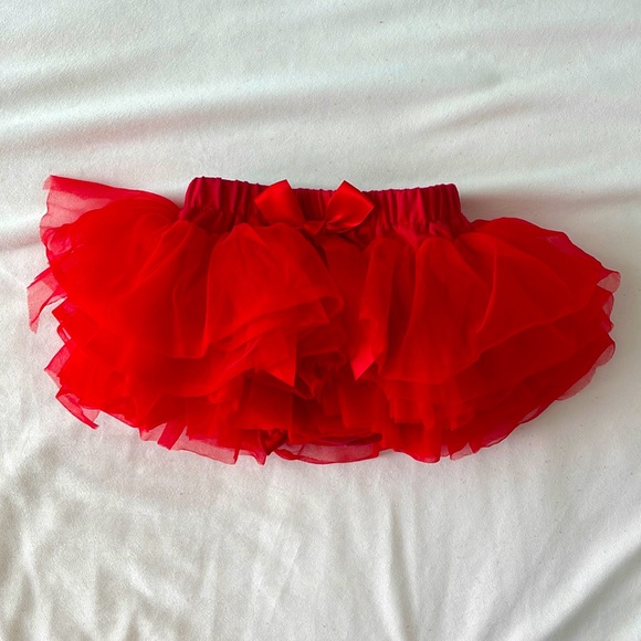 Adorable red baby tutu with attached bloomers - Picture 1 of 6
